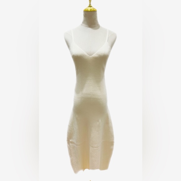 Sezane Linsey Dress Cream - Picture 2 of 11
